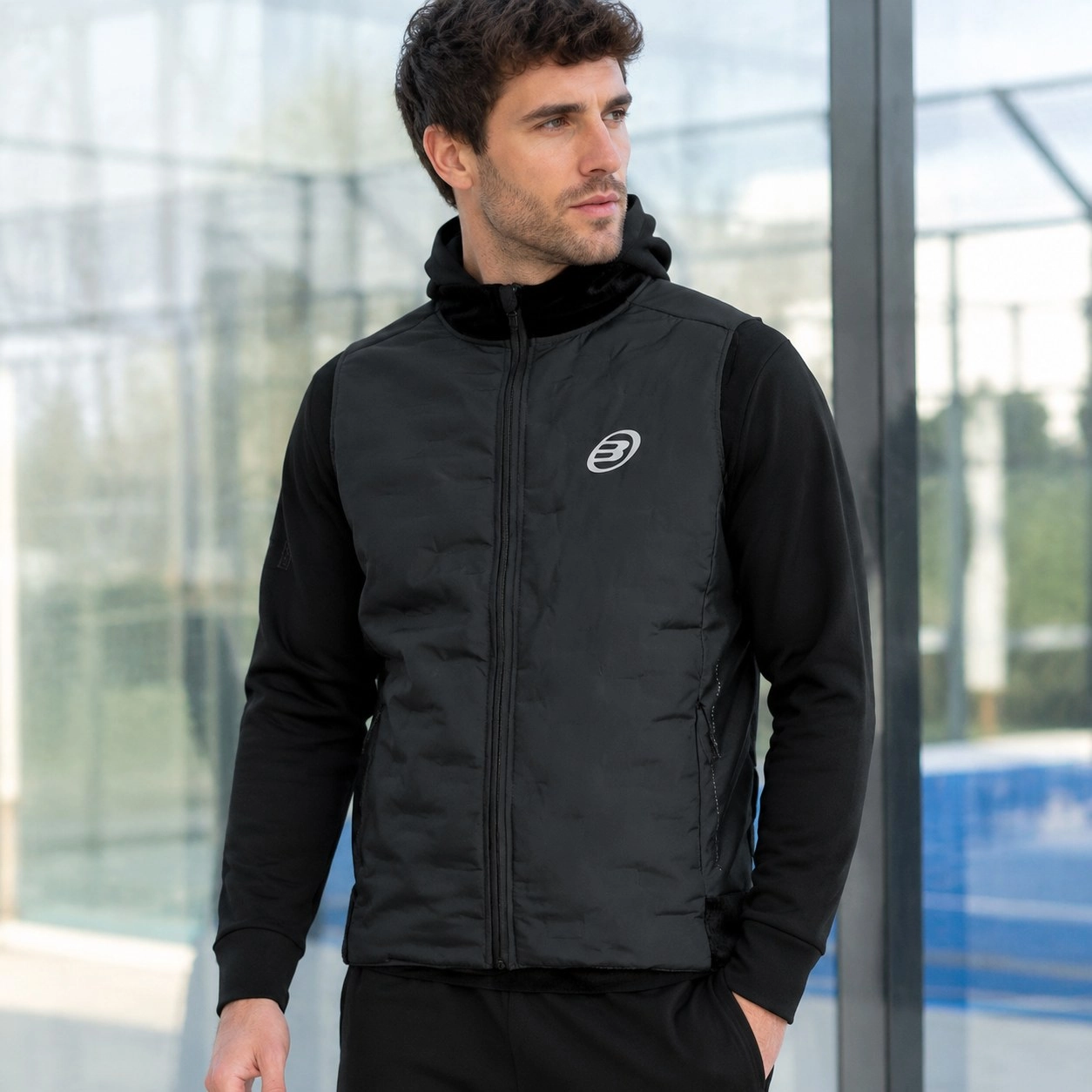 Black Incoa Bullpadel Vest — Outerwear