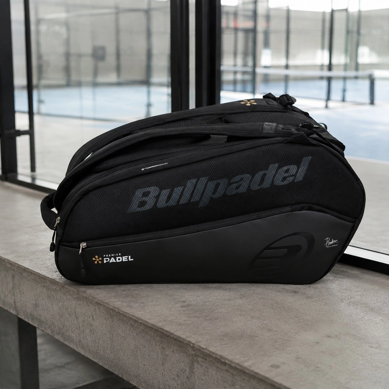Racket Bag Bullpadel BPP26002 vertex geo premier 26
