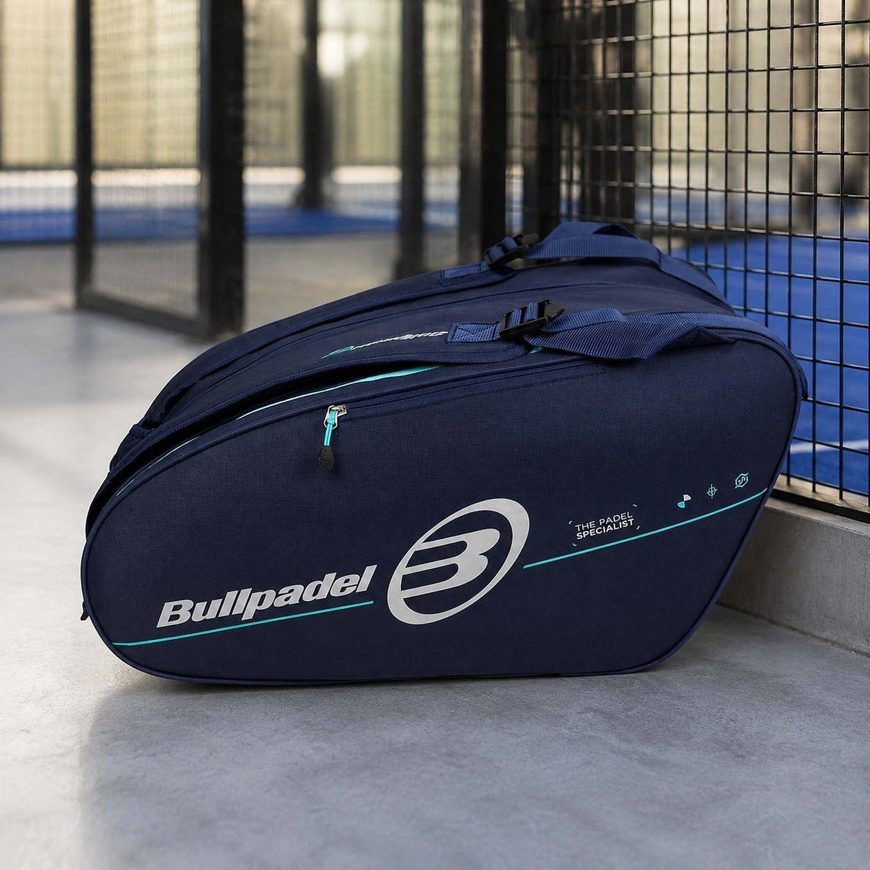 Racket Bag Bullpadel BPP26015 Blue Tour
