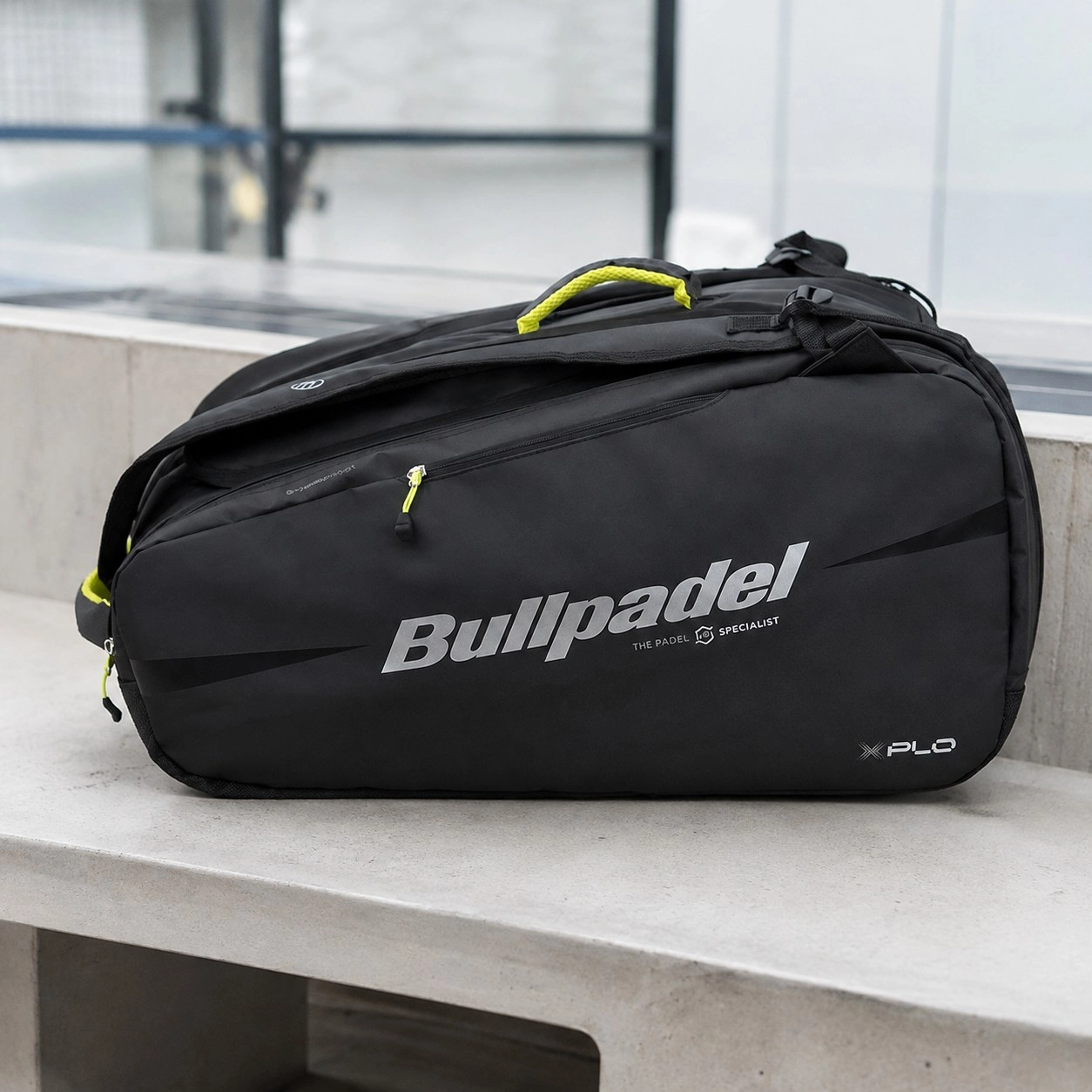 Racket Bag Bullpadel BPP26022 xplo Black