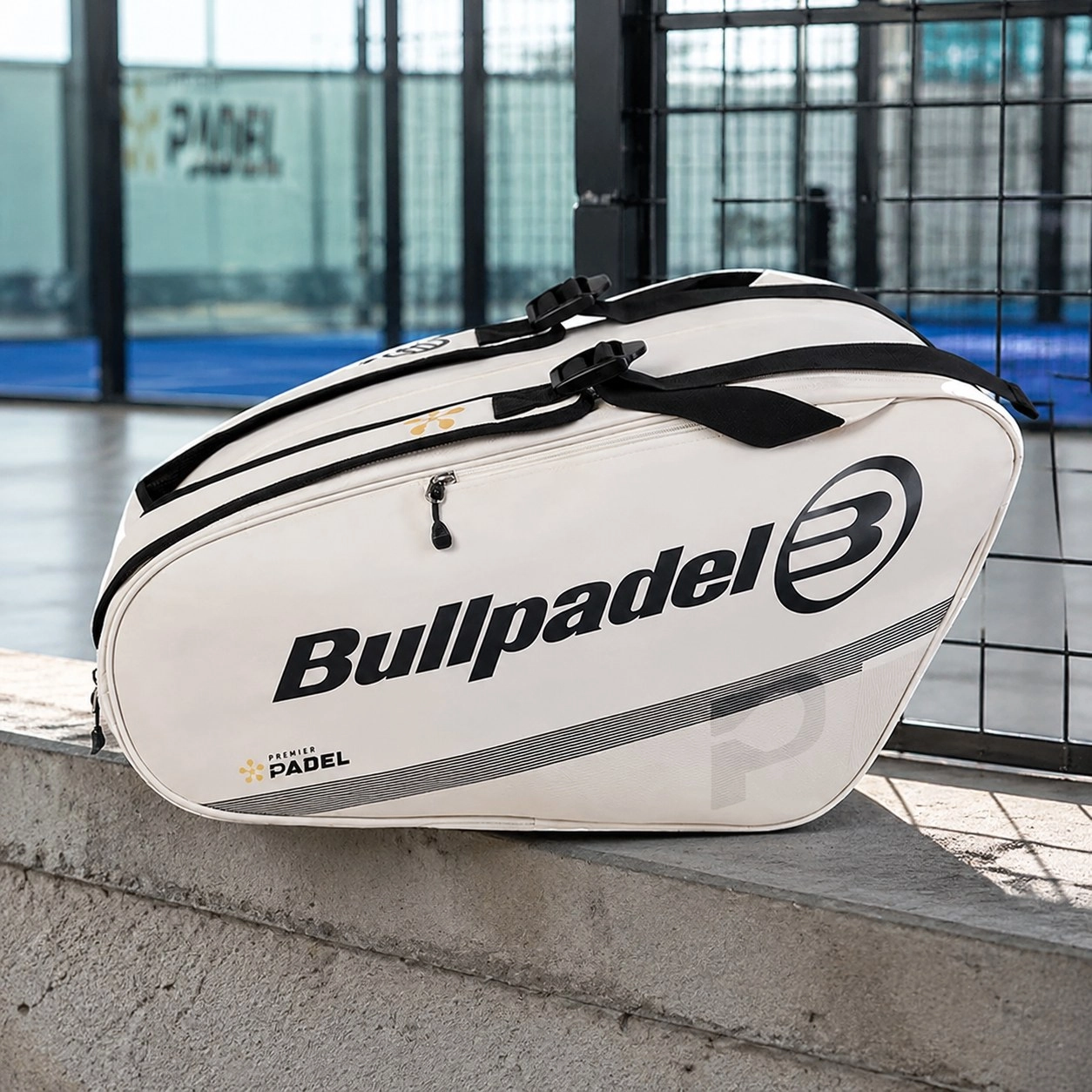 Racket Bag Bullpadel Tour PREMIER crudo 26