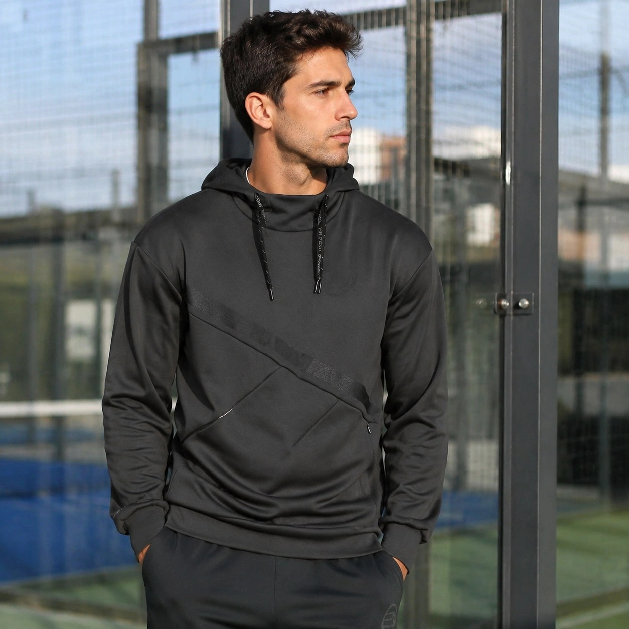 Zaque Carbon Bullpadel Sweatshirt — Outerwear